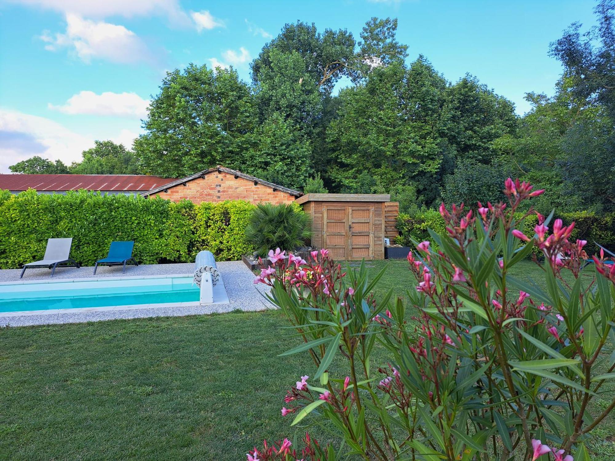 Chambre D Hote La Riviere 45M2 Jardin Et Piscine Aigrefeuille-dʼAunis Exterior foto
